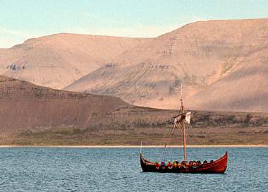 Viking ship Vesteinn